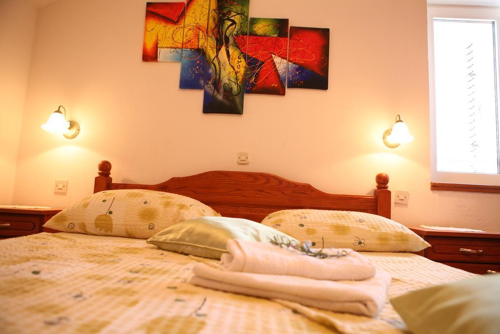 Bonacic Palace Apartment