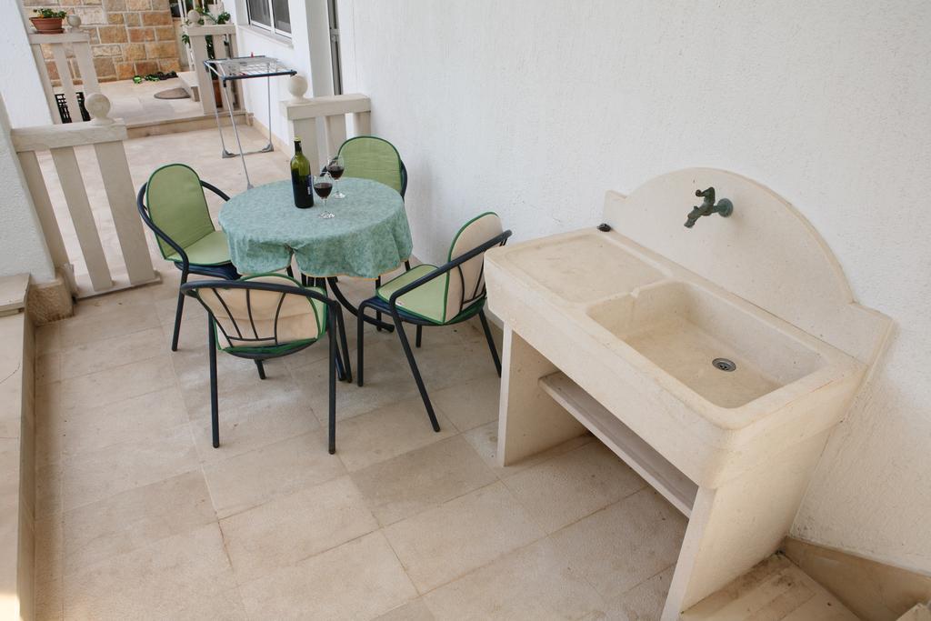 Bonacic Palace Apartment *