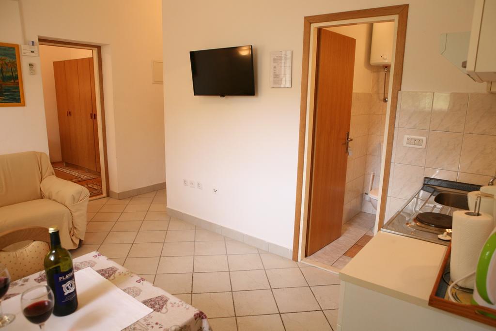 Bonacic Palace Apartment *